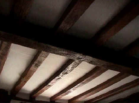 Ceiling1b.jpg (63429 bytes)