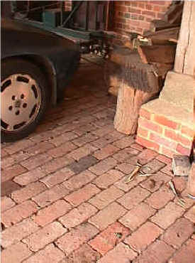 Paving11a.jpg (281203 bytes)